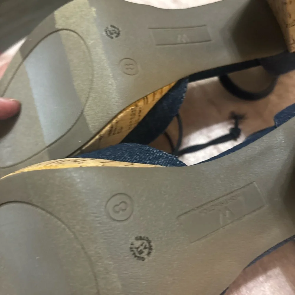 Worthington Navy Denim Block Heel Shoes - Picture 6 of 6